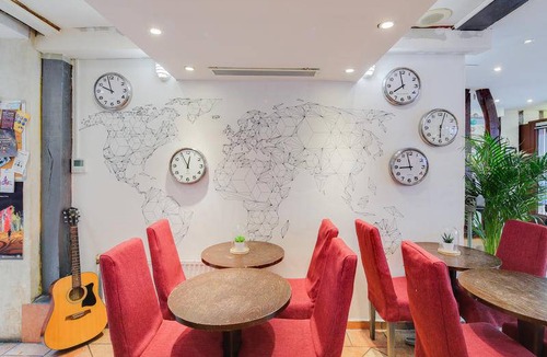 Montmartre Hostel | Hostel ∙ 8 guests