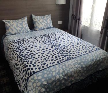 Montparnasse Hotel | HOTEL SAVOY