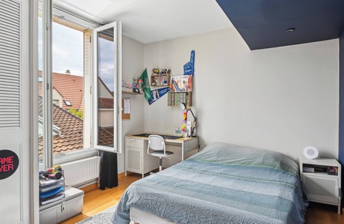 Plateau - Mont-Valerien House | HOUSE - 160m2 - LA DEFENSE - WITH OUTDOOR SPACE