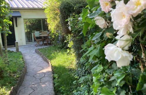Champigny-sur-Marne House | House with garden overlooking Paris and the Eiffel Tower