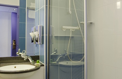 Jean Zay Hotel | ibis Styles Paris Val de Fontenay