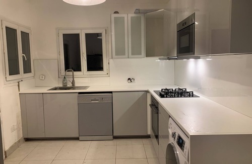 12th Arrondissement House | Incroyable Maison Avec Jardin Pour 10 Personnes Dans Paris!