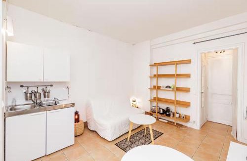 Vignerons Apartment | L'Écrin - Studio Calme - Proche Bois de Vincennes & Métro