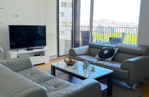 Batignolles Apartment | L'appartement Rostro