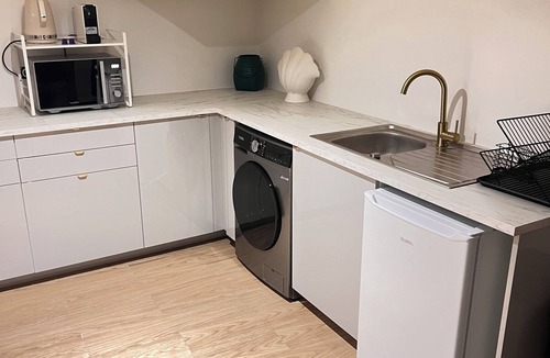 Livry-Gargan Apartment | L09 - Aéroport, Paris, Disney, Parc des Expositions by Villa Dengous
