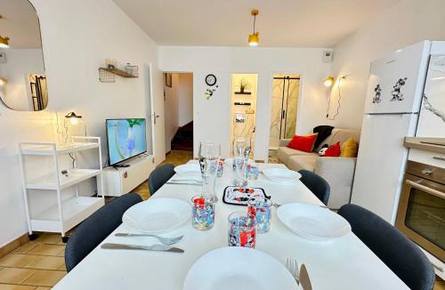 Bailly-Romainvilliers House | La Maison de Mickey - Disneyland Paris
