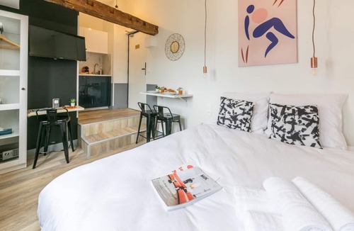 9th Arrondissement Apartment | Lafayette - Saint-lazare 63 : Appt. Cosy Pour 2