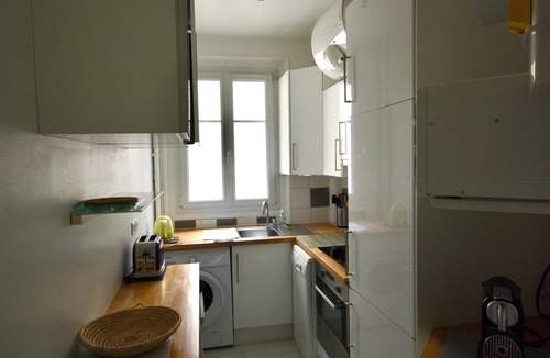 12th Arrondissement Apartment | Large comfortable apartment for 6 people