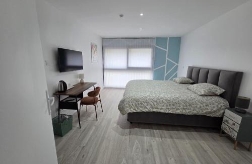 Les Stades Apartment | Le 46 Appart Hotel Entre Paris Disneyland Parc Asterix Navette