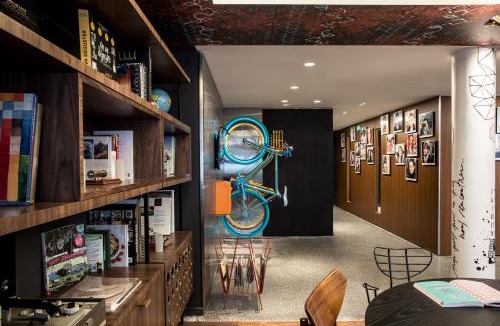 Quartier de la Folie-Mericourt Hotel | Le Général Hôtel