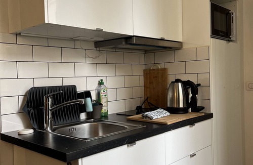 Arts-et-Metiers Apartment | Le Haut Marais, rue Notre-Dame de Nazareth