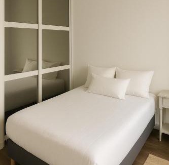Levallois-Perret Apartment | Le Nid Douillet en Plein Centre