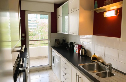Issy-les-Moulineaux Apartment | "Le Paradis" | 2 bedrooms, balcony, parking (70m2)