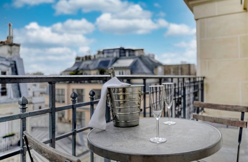 Montparnasse Apartment | Le Petit Parisien - Au Cœur de Montparnasse