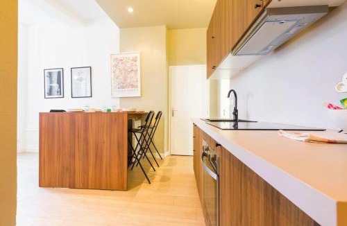 Faubourg-Raines Apartment | Le Refuge de l'Arquebuse