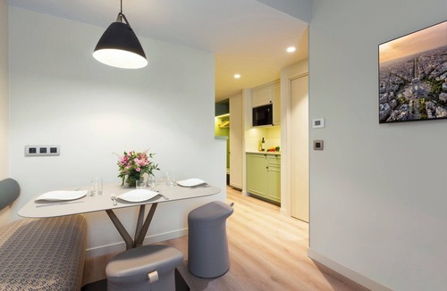 Paris City Center Apartment | Les Halles Paris 1 Bedroom Apartment Sleeps 3