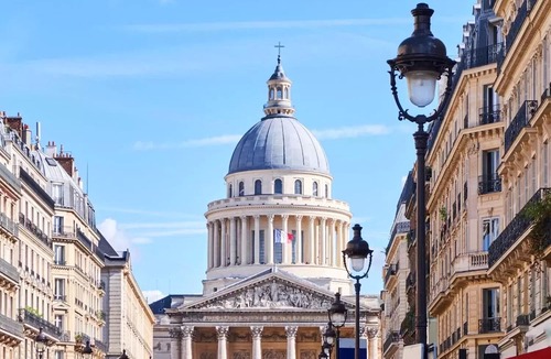 Latin Hotel | Les Jardins du Luxembourg