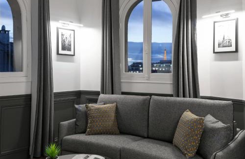 Quartier du Mail Apartment | LivinParis - Luxury AC 2 & 3 Bedrooms Le Louvre