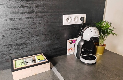 Le Pre-Saint-Gervais Apartment | Loft Duplex à 2 min de Paris-parking Privé Gratuit