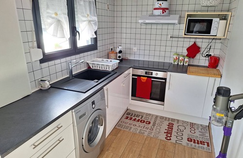 Tremblay-en-France Apartment | Logement Entier f3