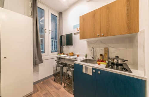 Palais-Royal Apartment | Louvre - Richelieu 206: cosy flat for 2