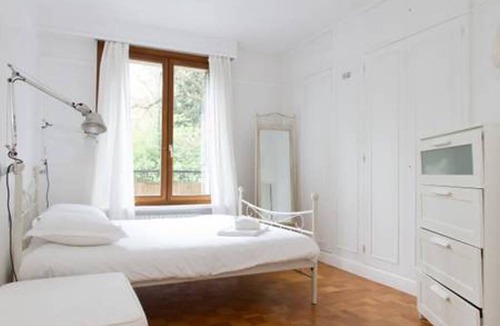 Amerique Apartment | Lovely Flat #Buttes Chaumont #Sunny