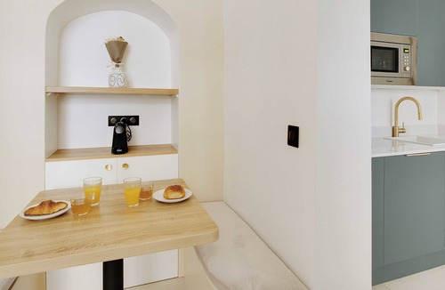 16th Arrondissement Apartment | Lovely studio 2P - PASSY - Mobility Lease
