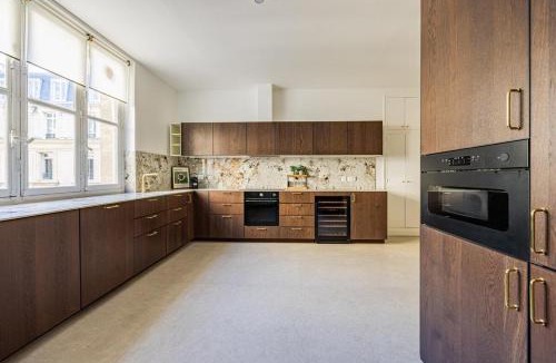 16th Arrondissement Apartment | Luxurious 4 Bedroom Apartment, La Muette