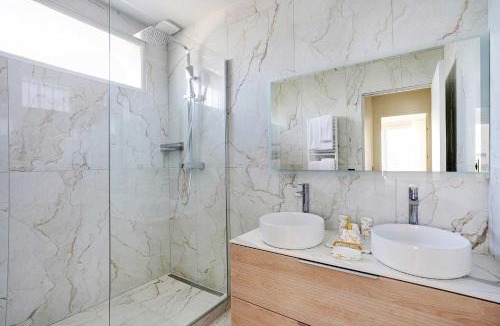 Chaillot Apartment | Luxurious apartment - 2BR- 6P Eiffel Tower view