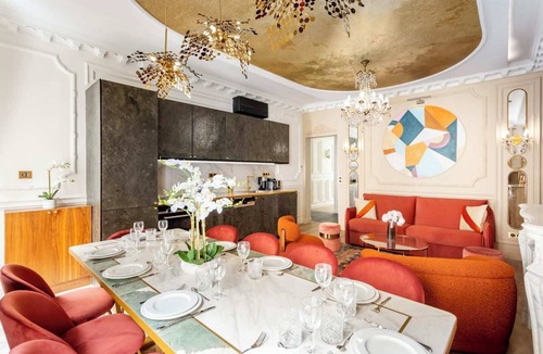Quartier de la Place-Vendome Apartment | Luxurious Parisian Apartment: Central Location, Near Louvre and Opera