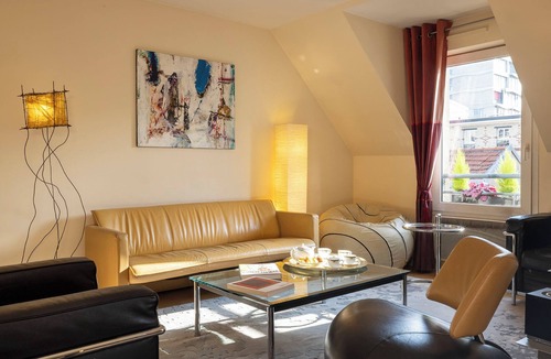 Parc-de-Montsouris Apartment | Luxurious ROMANTIC OFFER for 2 all-inclusive