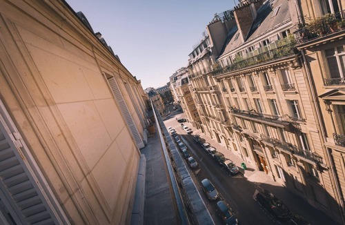 L'Europe Apartment | luxury 2BR2BA at parc monceau