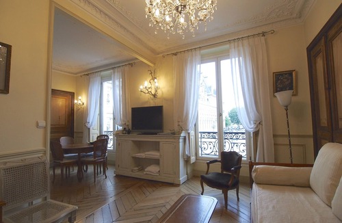 Saint-Merri Apartment | Luxury apartment at the heart of Paris Rent
