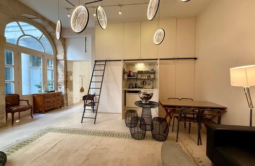 Quartier Sainte-Avoye Apartment | Magnificent 3-bedroom apartment ideally located in the Marais district