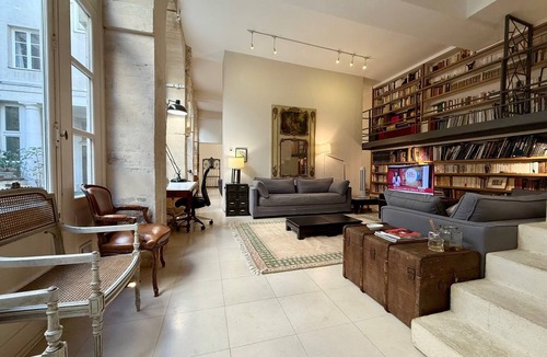 Quartier Sainte-Avoye Apartment | Magnificent 3-bedroom apartment ideally located in the Marais district