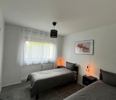 La Varenne Saint-Hilaire Apartment | Magnifique Appartement