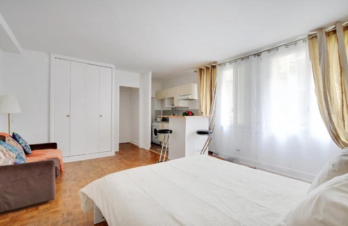 Quartier de la Place-Vendome Apartment | Maison de la Radio - Tour Effeil