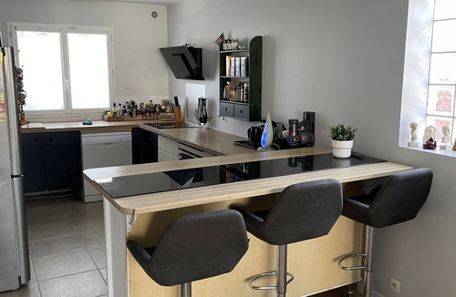 Colombes House | Maison Triplex Lumineuse et Centrale . Proche Transports et Stades JO 2024