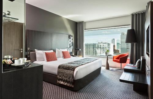 Gambetta Hotel | Melia Paris La Defense