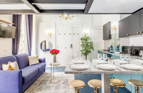 Les Halles Apartment | Merveil - Luxury Suite - Louvre - Aboukir II