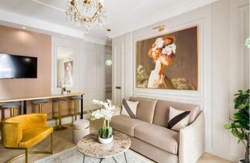 Quartier Sainte-Avoye Apartment | Merveil - Luxury Suite - Louvre - Ours II