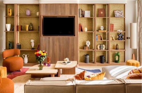 3rd Arrondissement Apartment | Merveil - Signature Suite - Marais - Archives II