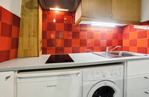 Quartier du Mail Apartment | Montorgueil 1 Bedroom Apartment With Kitchen