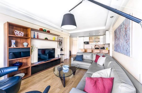 Chaillot Apartment | Muette - Spontini 1bdr by B'Your Home