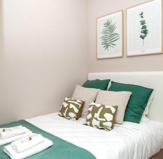 Amerique Apartment | Nets Inn Apartments - Buttes Chaumont D