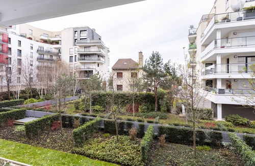 Bois-Colombes Apartment | New apartment and nice neighborhood