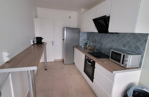 Epinay-sur-Seine Apartment | NIA RENT] Grand appartement avec parking privé au pied de paris- Stade de france