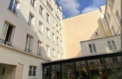 Enfants-Rouges Apartment | Nice 2 room apartment in Le Marais