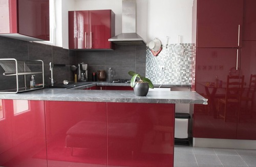 Aubervilliers Apartment | Nice, large family apartment (2 bedrooms - sleeps 5) very close to Paris