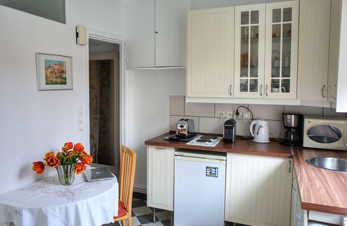 Notre-Dame-des-Champs Apartment | Nid douillet au coeur du quartier Montparnasse